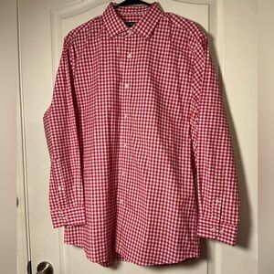Linda Uomo Performance Shirt in Vibrant Pink